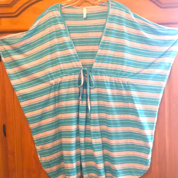 GapBody Shirt - Picture 3 of 4